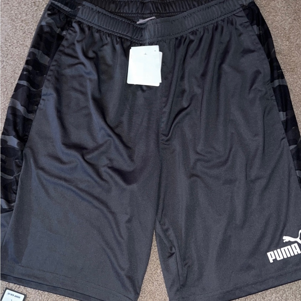 Men’s Basketball Shorts - Picture 2 of 3